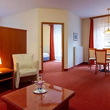 Kleine Amtshotel 호텔 *